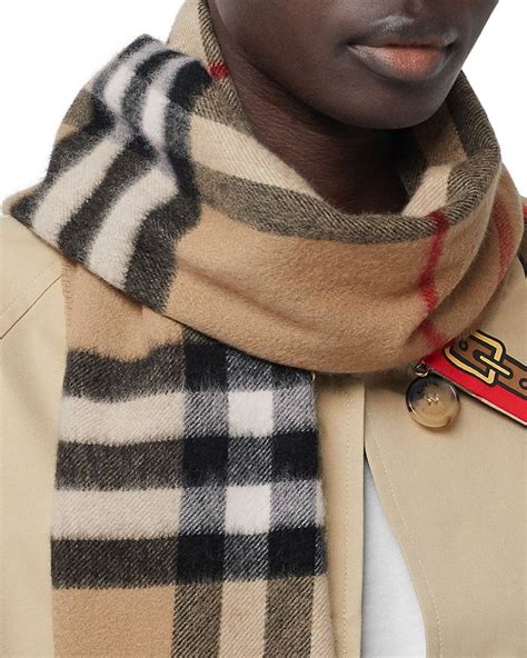 burberry giant check cashmere scarf review|Burberry classic check cashmere scarf.